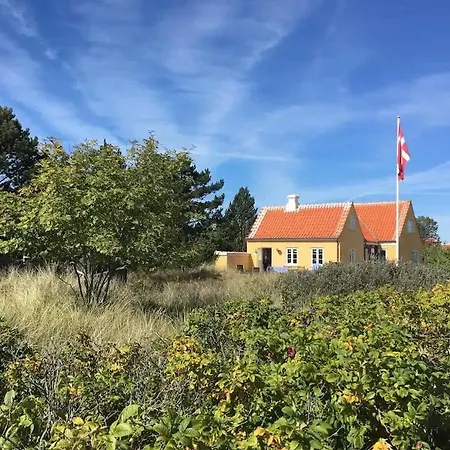 Holiday home Fishing House In Old With Artistic Charm *