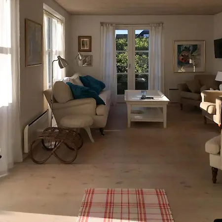 Сasa de vacaciones Fishing House In Old With Artistic Charm *